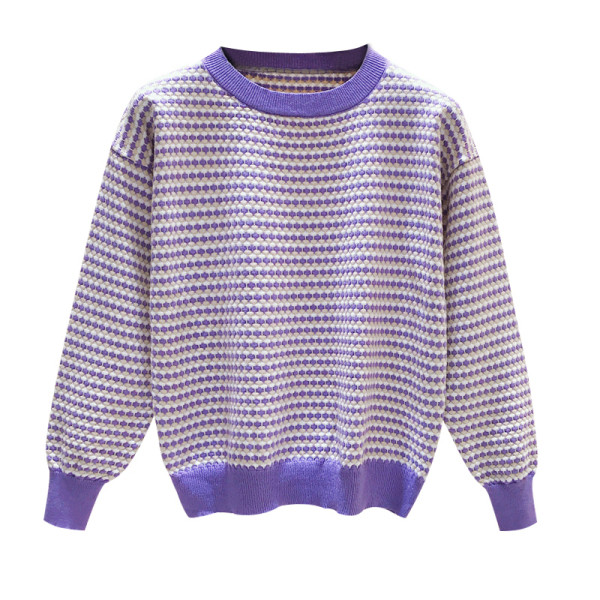 Sieviešu rudens-ziemas blūze ar apaļu kakla izgriezumu