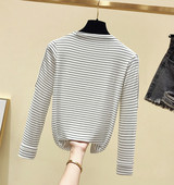 Sieviešu ikdienišķa svītraina blūze ar apaļu kakla izgriezumu