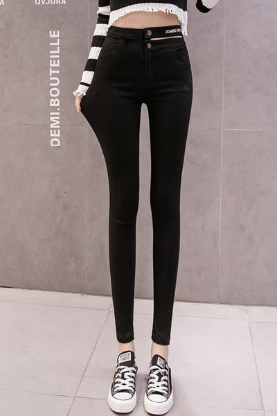 Modes sieviešu bikses Slaids modelis ar augstu vidukli