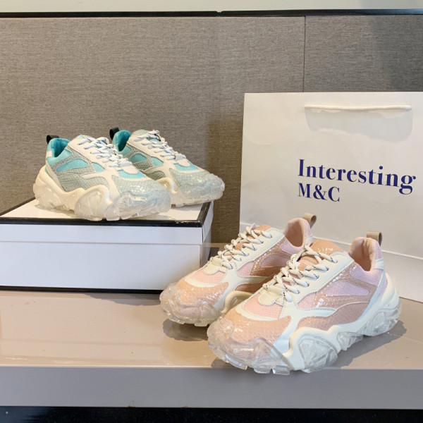 Pavasara-vasaras ikdienas kedas ar raupju zoli