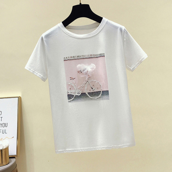 Μοντέρνα γυναικεία μπλούζα με κοντό μανίκι και διακόσμηση πέτρες