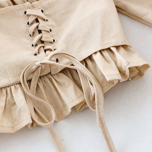 Moderns sieviešu krekls ar korseti