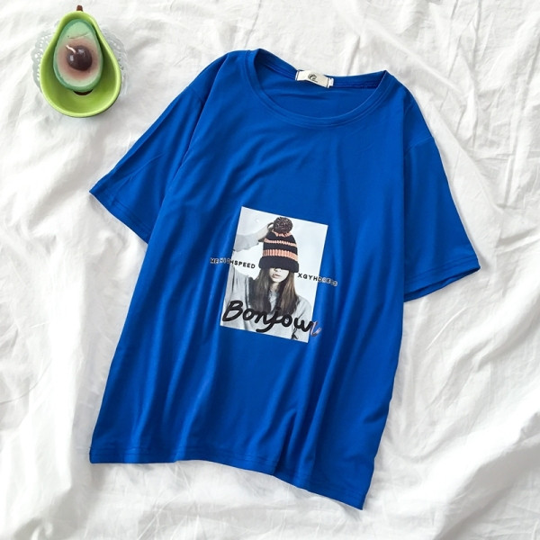 Γυναικεία μπλούζα με κοντό μανίκι και τύπωμα