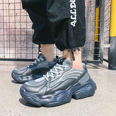 Jauns vīriešu pavasara kedu modelis ar augstām zolēm