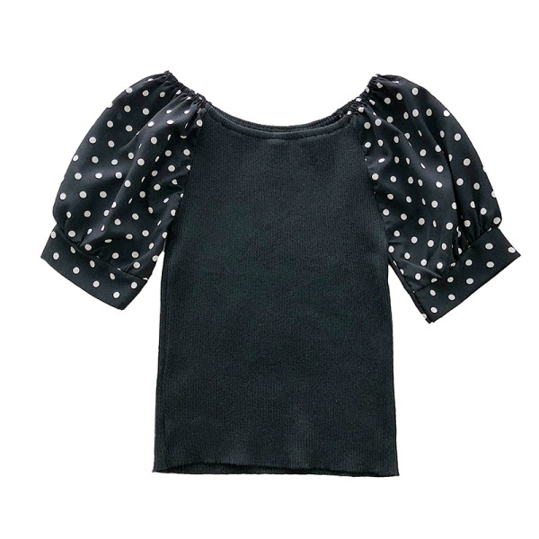 Moteriška palaidinė trumpomis pūstomis rankovėmis su taškeliais