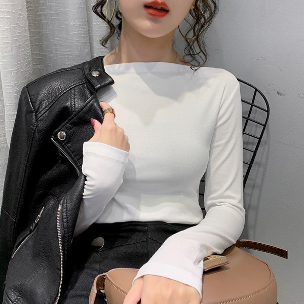 Lihtne valge naiste pluus