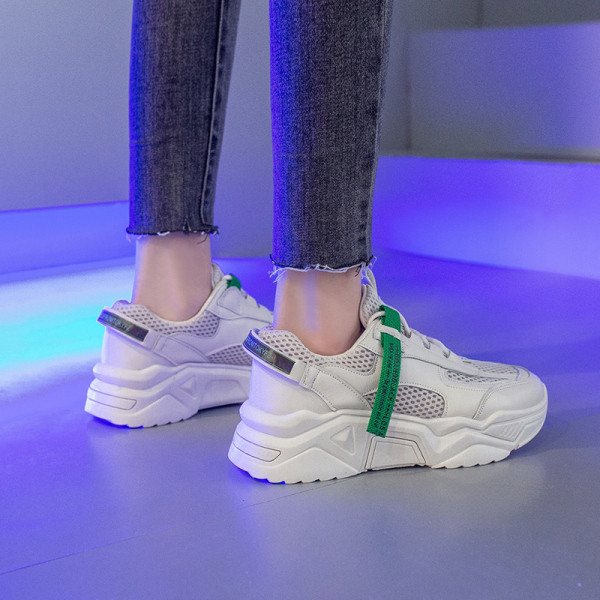 Ikdienas sieviešu kedas no eko ādas un augstas zoles