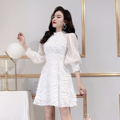 Jauna modeļa sieviešu kleitas piegriezuma modelis ar garām piedurknēm