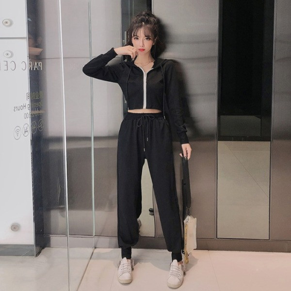 Καθημερινό γυναικείο σετ από δύο μέρη με φερμουάρ και κορδόνια