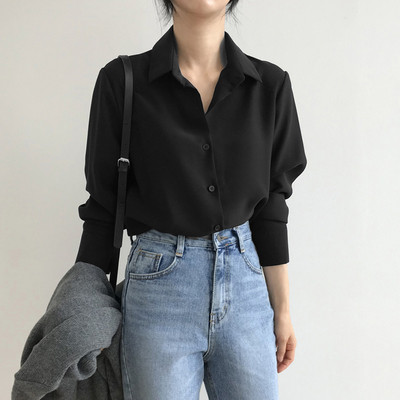 Γυναικείο πουκάμισο σιφόν με κλασικό γιακά, μακρύ μανίκι και κουμπιά
