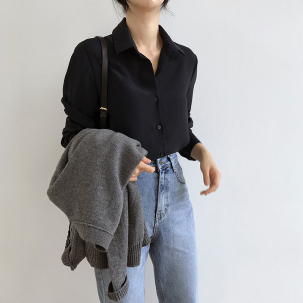 Moteriški šifoniniai marškiniai su klasikine apykakle, ilgomis rankovėmis ir sagomis