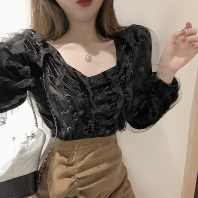 Retro aksominė moteriška palaidinė su tiuliu