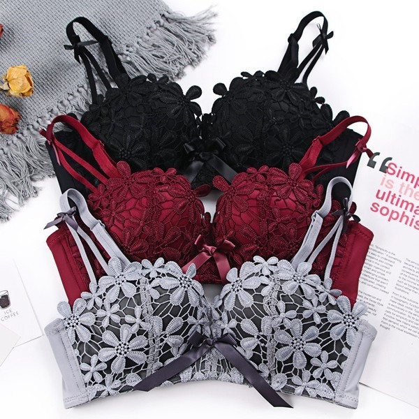 Γυναικείο σετ εσωρούχων με δαντέλα