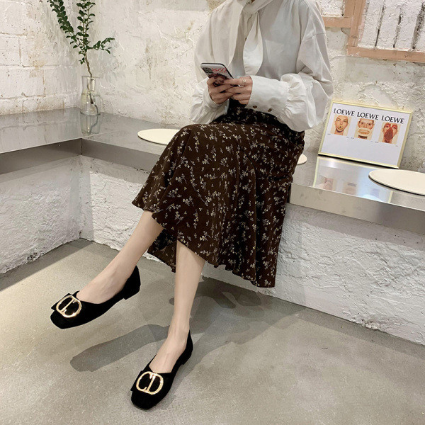 Pantofi casual de dama cu catarama metalica si talpa plata