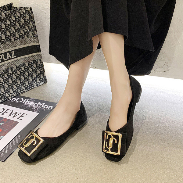 Laisvalaikio moteriški batai lygiais padais ir auksine sagtimi