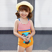 Pilns bērnu peldkostīms meitenēm ar plānām lencītēm un pūces aplikāciju