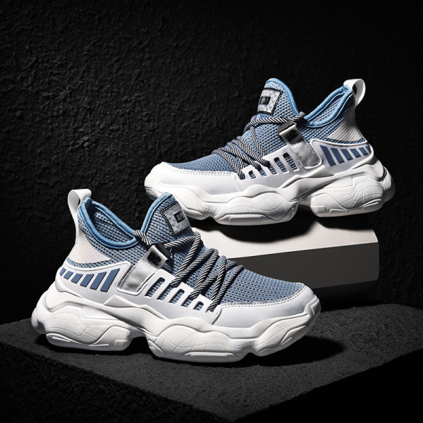 Vīriešu ikdienas kedas ar raupju zoli un mežģīnēm