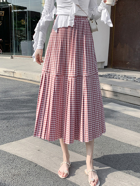 Laisvalaikio moteriško ilgo sijono kirpimo modelis