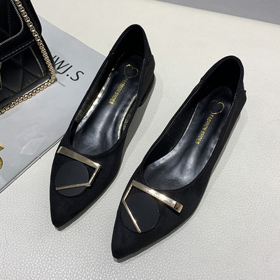 Γυναικεία παπούτσια casual από οικολογικό σουέτ με επίπεδη σόλα - μυτερό μοντέλο