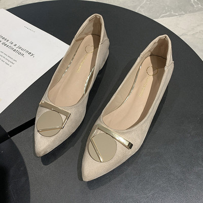 Γυναικεία παπούτσια casual από οικολογικό σουέτ με επίπεδη σόλα - μυτερό μοντέλο