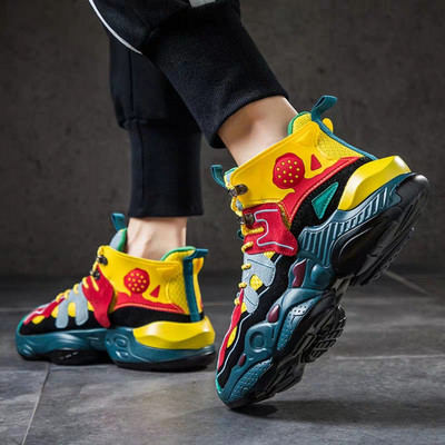 Καθημερινά ανδρικά αθλητικά παπούτσια με σκληρή σόλα και χρωματιστό πριντ