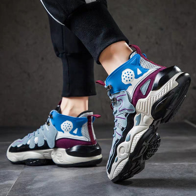 Καθημερινά ανδρικά αθλητικά παπούτσια με σκληρή σόλα και χρωματιστό πριντ