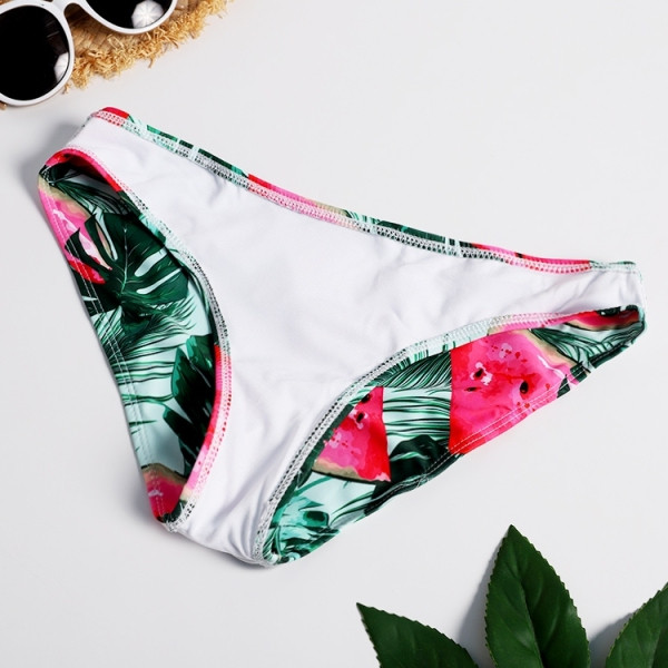 Нов модел бански костюм от две части с цветен десен с диня