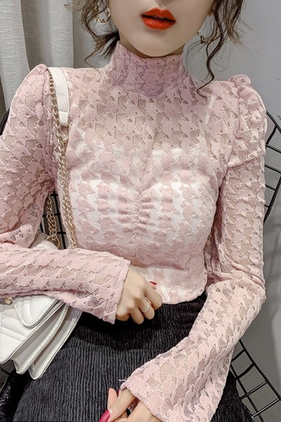 Sieviešu mežģīņu blūze ar augstu apkakli un garām piedurknēm