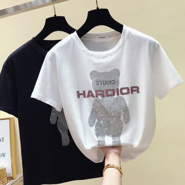 Sieviešu pavasara t-krekls ar apaļu kakla izgriezumu un aplikāciju