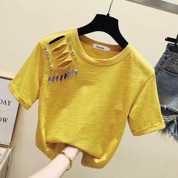 Moderns sieviešu t-krekls ar apaļu kakla izgriezumu un saplēstiem motīviem