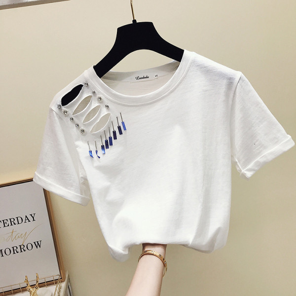 Moderns sieviešu t-krekls ar apaļu kakla izgriezumu un saplēstiem motīviem