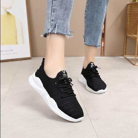 Moteriški pavasario-vasaros tekstiliniai sportbačiai su raišteliais