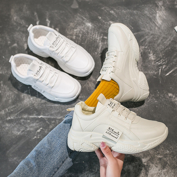 Jauns ikdienas sieviešu kedu modelis no eko ādas ar mežģīnēm un raupju zoli