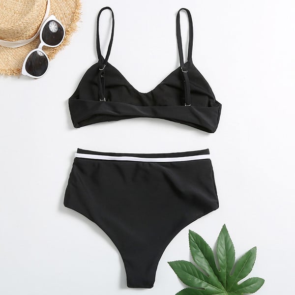 Moderns divdaļīgs peldkostīms ar kaklasaiti apakšā