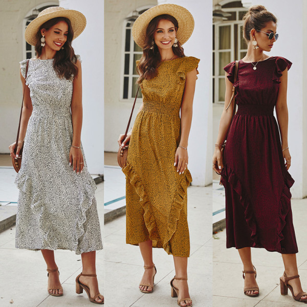 Jauna modeļa moderna sieviešu kleita ar ovālu kakla izgriezumu ar punktiem