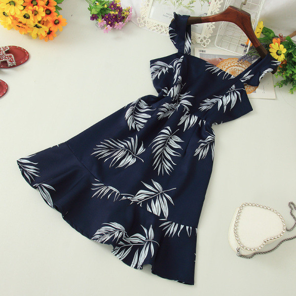 Új modell alkalmi női ruha széles pántokkal, virágmintával