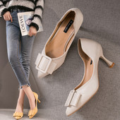 Νέο μοντέλο ανοιξιάτικα γυναικεία παπούτσια  με κορδέλα και χαμηλό τακούνι - μυτερό μοντέλο