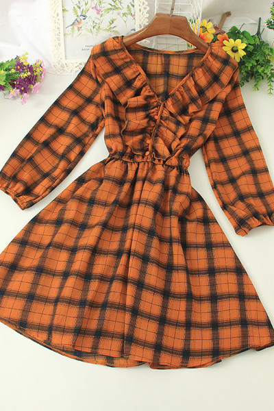 Ikdienas sieviešu rūtainā kleita ar špica kakla izgriezumu un elastīgu jostasvietu