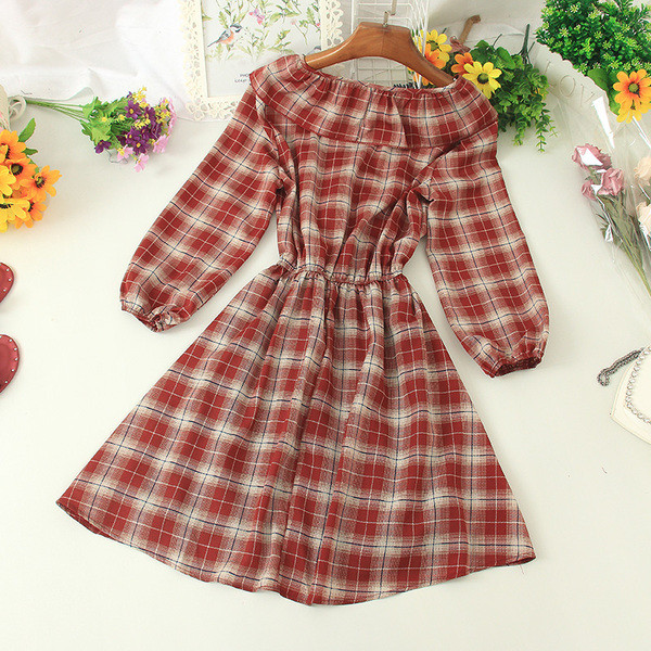 Ikdienas sieviešu rūtainā kleita ar špica kakla izgriezumu un elastīgu jostasvietu