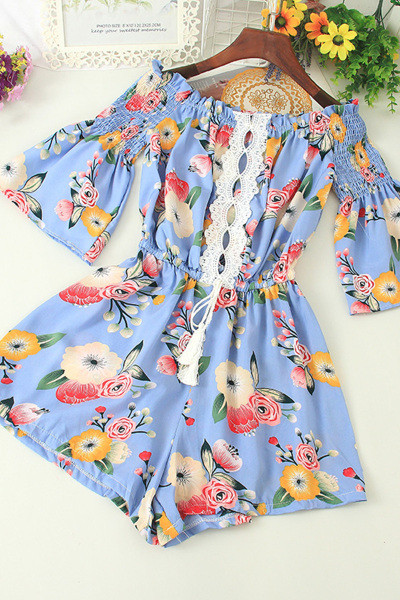 Sieviešu ikdienas kombinezons ar lotosa piedurknēm un atkailinātiem pleciem