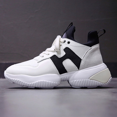 Καθημερινά γυναικεία παπούτσια με κορδόνια και τραχιά σόλες