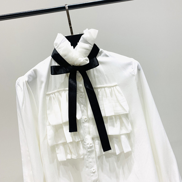 Moderns sieviešu krekls ar polo apkakli, lenti un lotosa piedurknēm-retro stilā