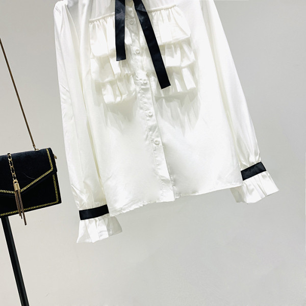 Moderns sieviešu krekls ar polo apkakli, lenti un lotosa piedurknēm-retro stilā