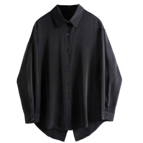 Sieviešu krekla plats modelis ar šķēlumu mugurpusē