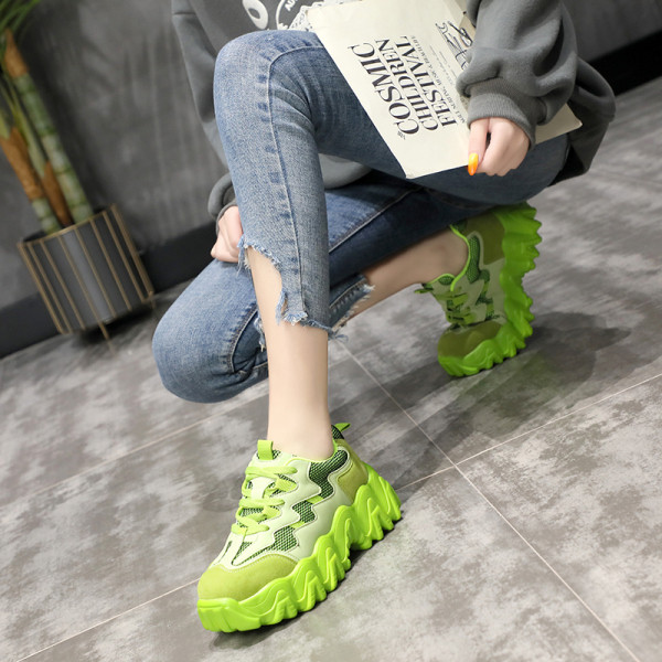 Νέο μοντέλο γυναικεία καθημερινά αθλητικά παπούτσια με κορδόνια και σκληρή σόλα