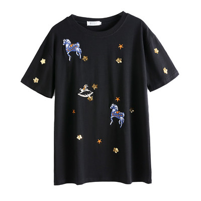 Γυναικείο casual T-shirt  με πούλιες και κεντήματα