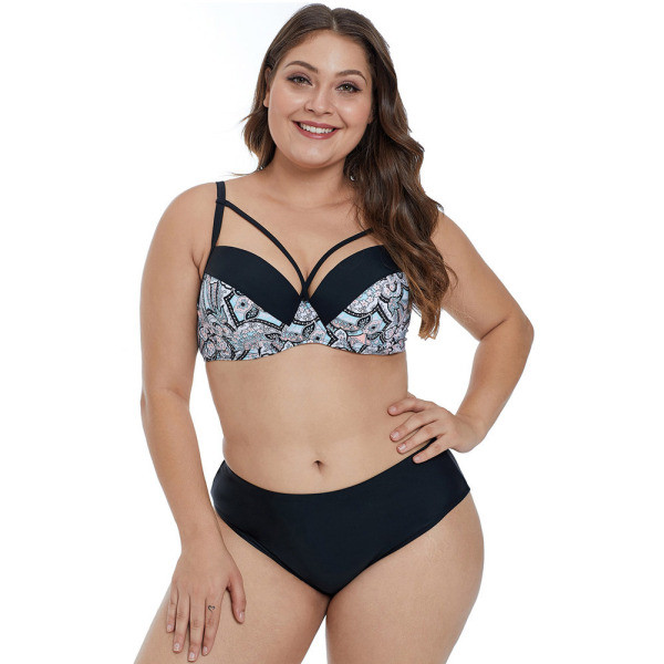 Sieviešu divdaļīgs peldkostīms melnā krāsā - liela izmēra