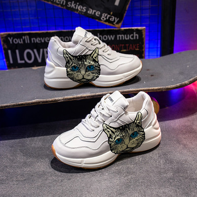 Hit μοντέλο αθλητικά  γυναικεία παπούτσια και πολύχρωμη εφαρμογή