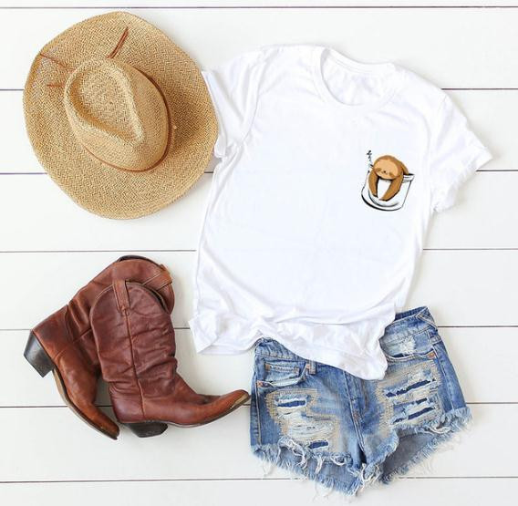 Alkalmi fehér póló rövid ujjal és rátéttel - nagy méret