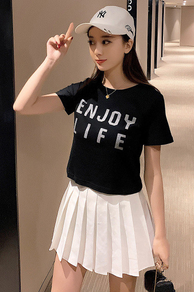 Alkalmi női rövid póló felirattal és rövid ujjal